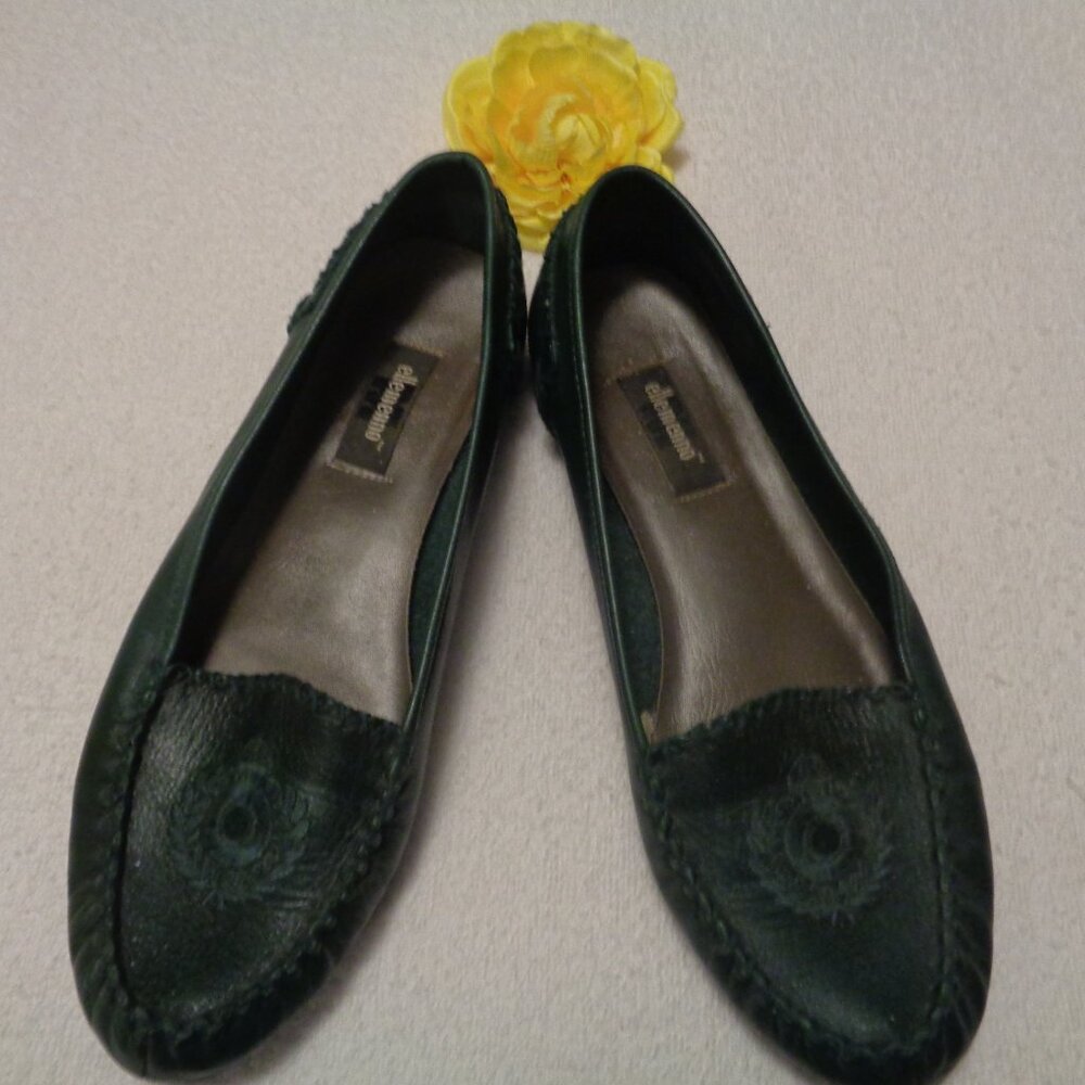 ELLEMENNO GREEN LEATHER LOAFERS 8 & 1/2 M